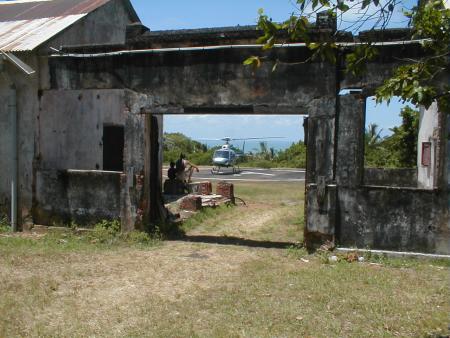 SUR UNE DES ILES DU SALUT GUYANE